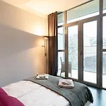 Secret Charm Fully Equipped With Balcony Lägenhet
