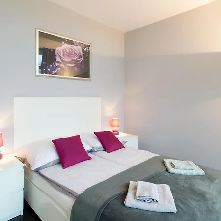 Secret Charm Fully Equipped With Balcony Appartement Krakau