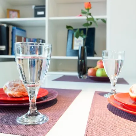 Secret Charm Fully Equipped With Balcony