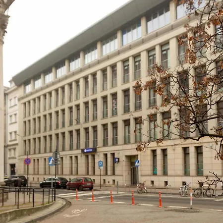 Апартаменты Secret Charm Fully Equipped With Balcony *