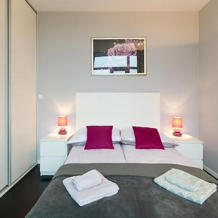 Secret Charm Fully Equipped With Balcony *