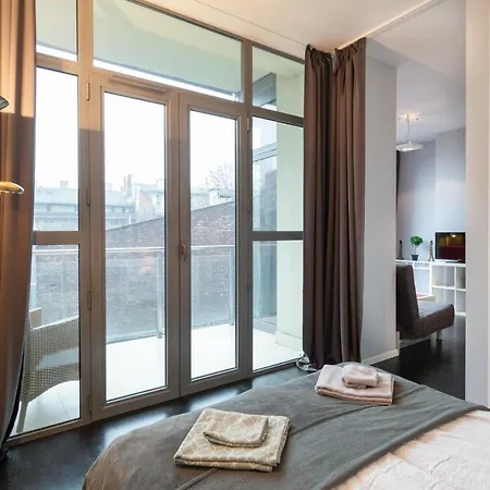 Secret Charm Fully Equipped With Balcony *