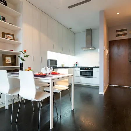 Апартаменты Secret Charm Fully Equipped With Balcony Краков